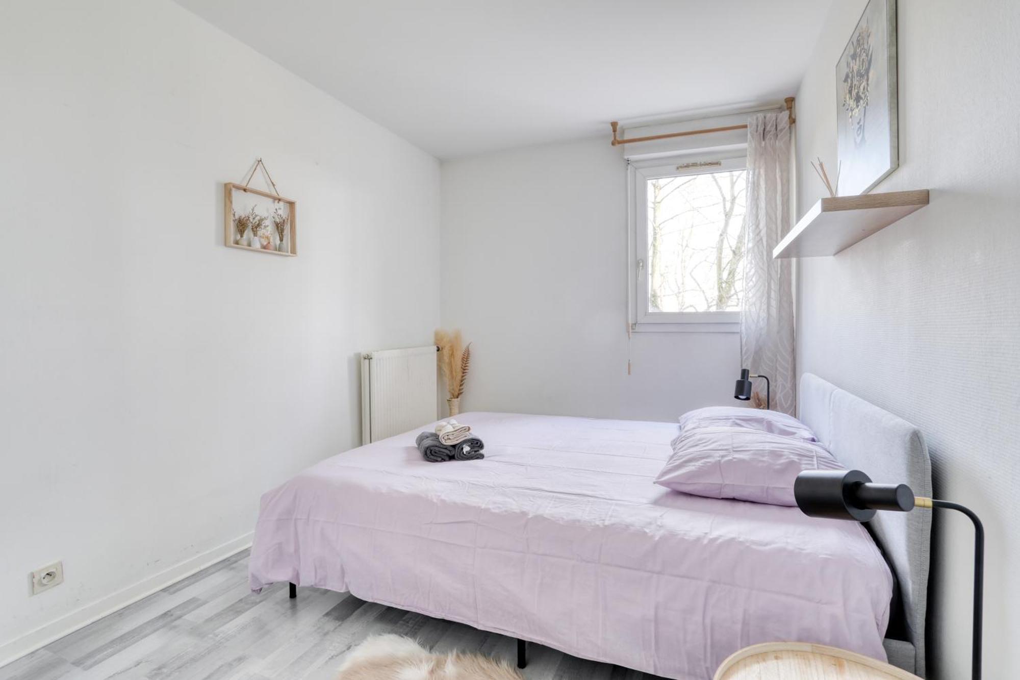 Le Warm Cocon - Spacieux T3 - 5 Personnes - Wifi Et Parking Rosny-sous-Bois Eksteriør billede