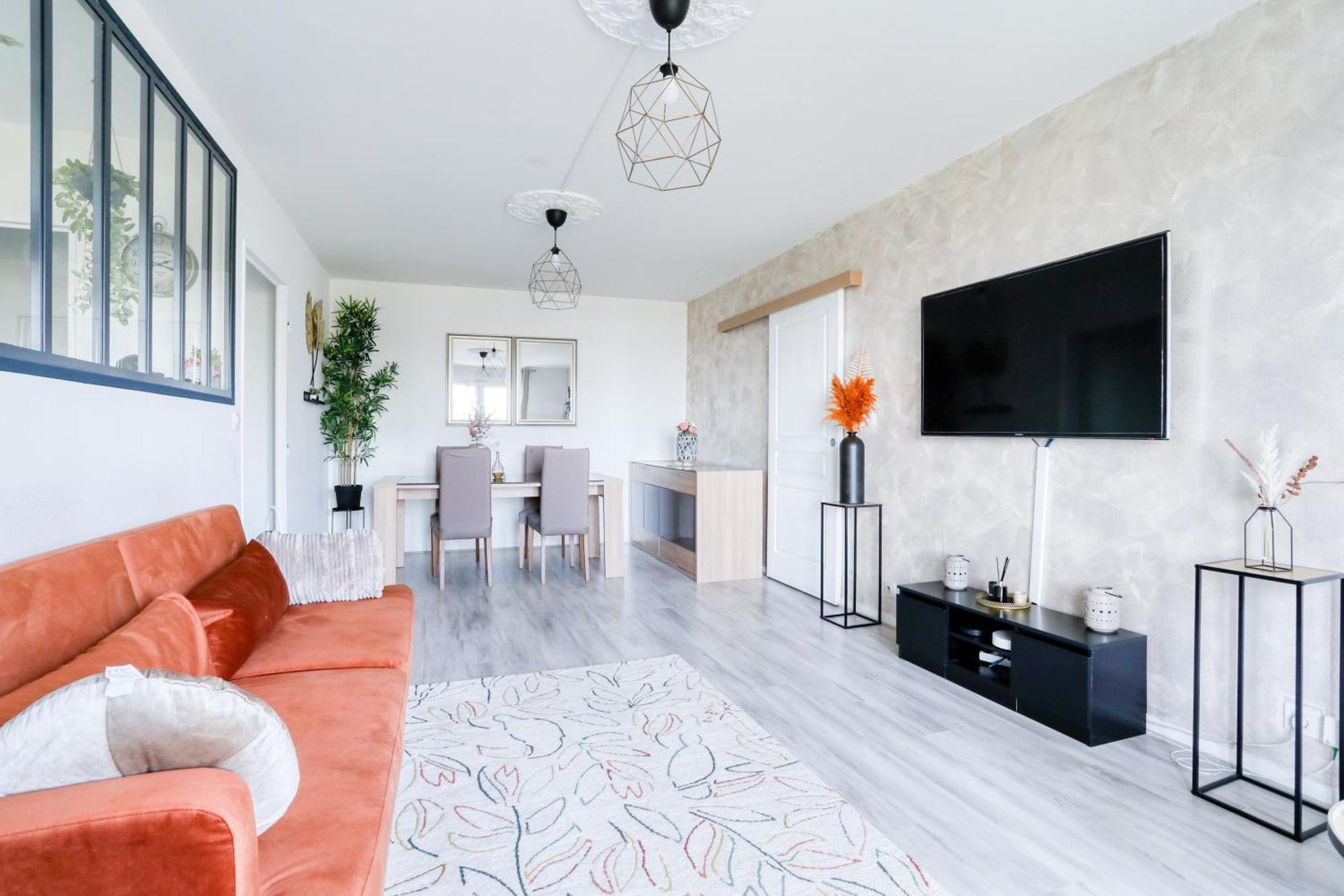Le Warm Cocon - Spacieux T3 - 5 Personnes - Wifi Et Parking Rosny-sous-Bois Eksteriør billede