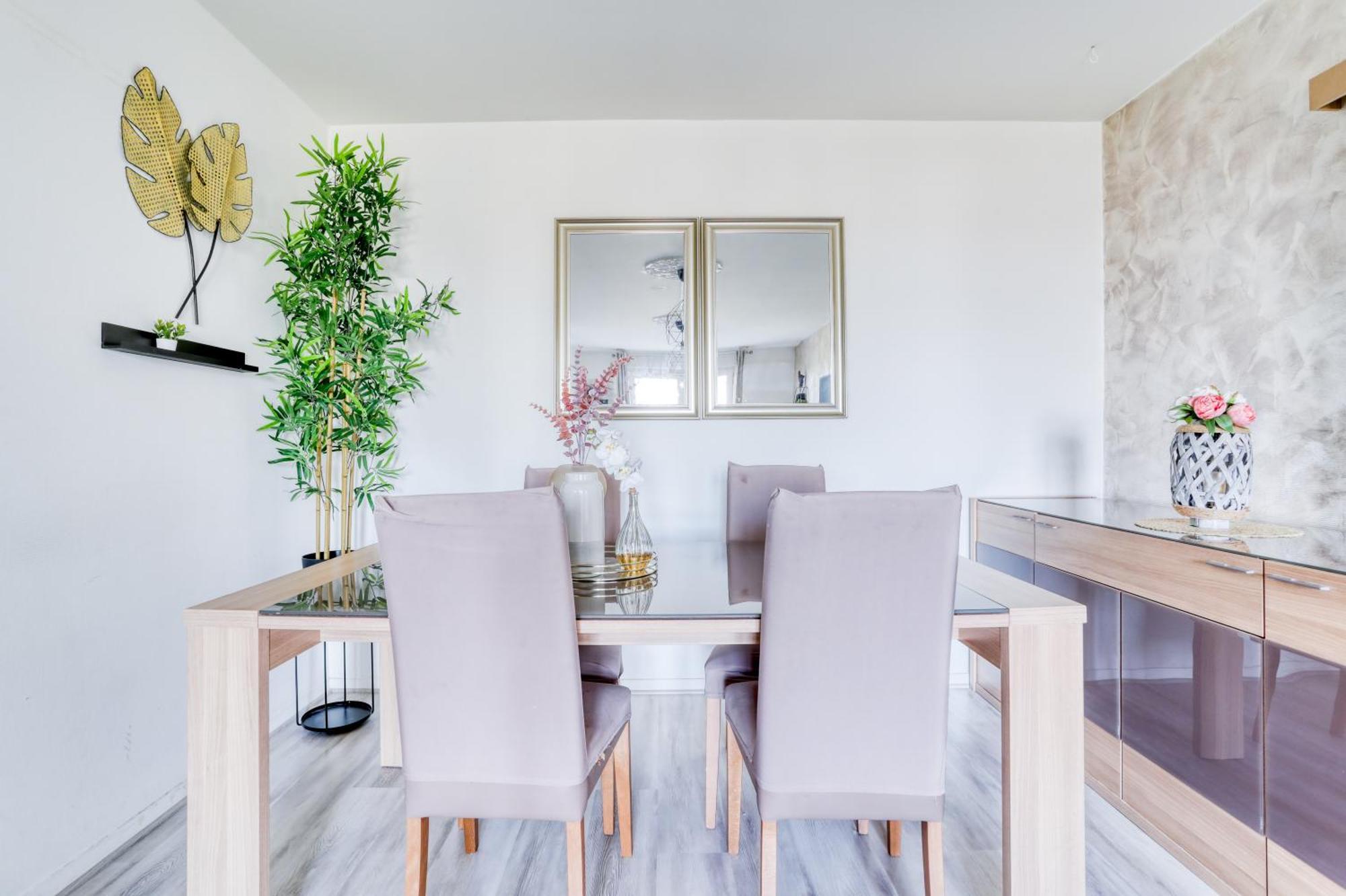 Le Warm Cocon - Spacieux T3 - 5 Personnes - Wifi Et Parking Rosny-sous-Bois Eksteriør billede